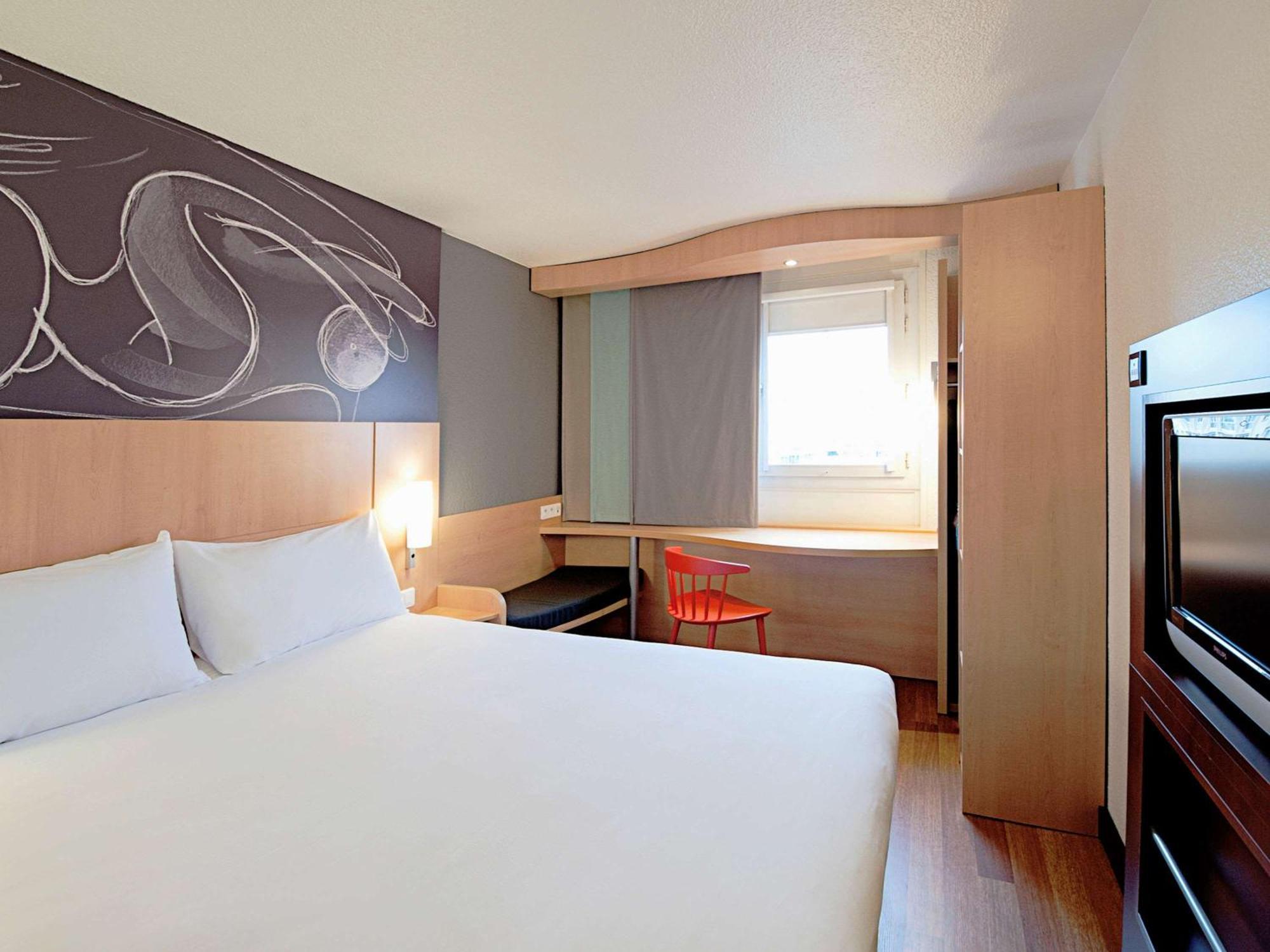 Ibis Besancon Centre La City Esterno foto