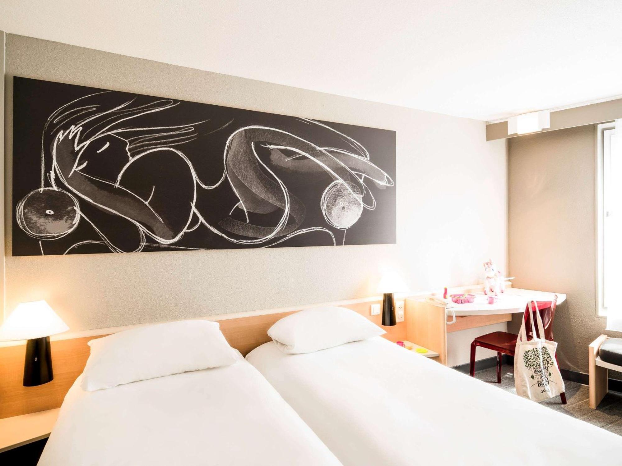 Ibis Besancon Centre La City Esterno foto