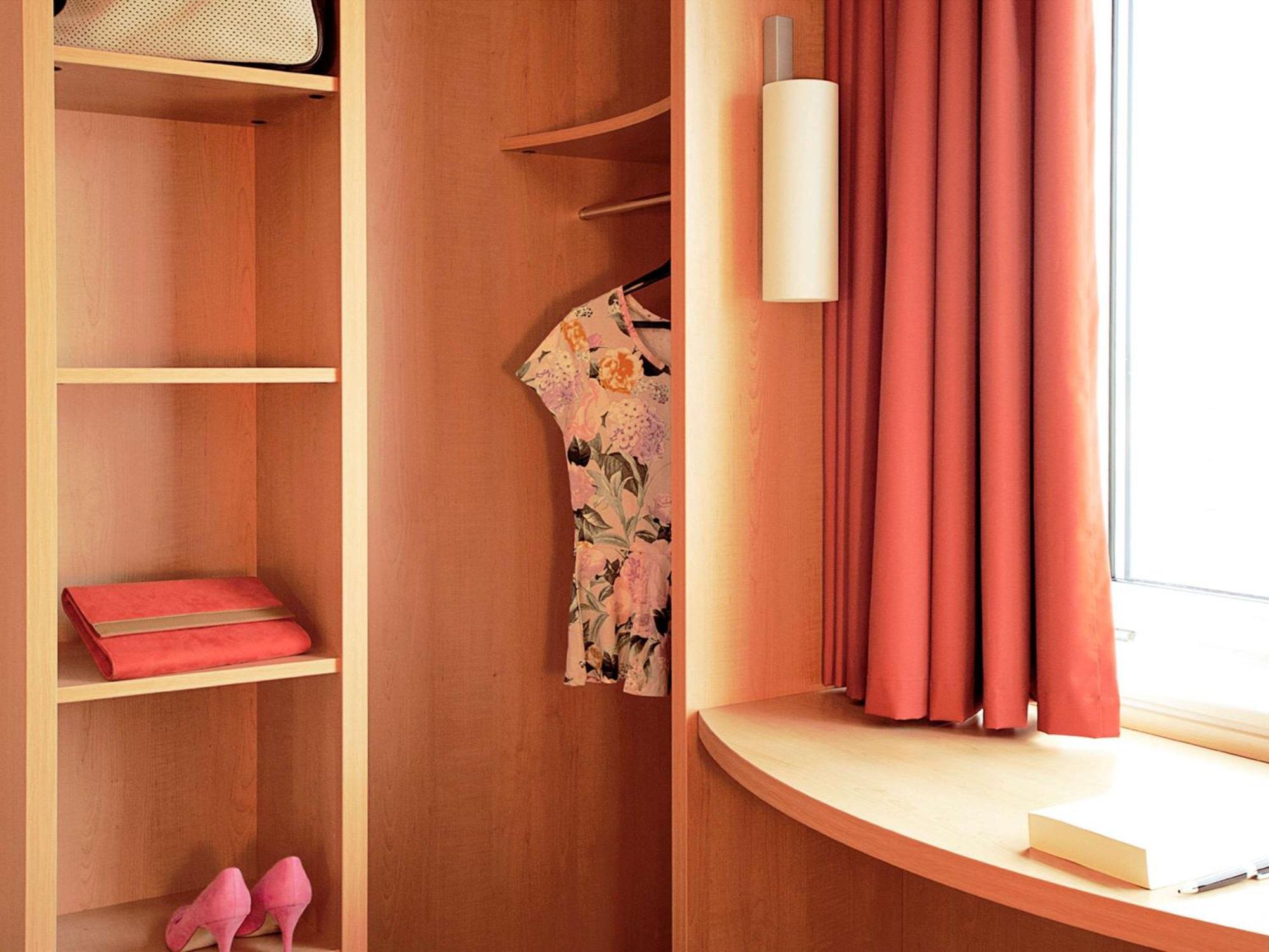 Ibis Besancon Centre La City Esterno foto