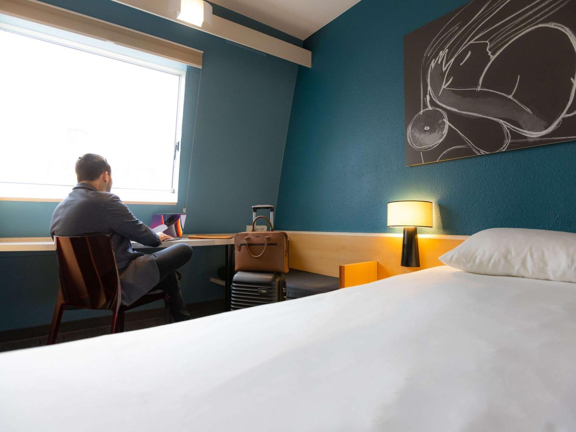 Ibis Besancon Centre La City Esterno foto